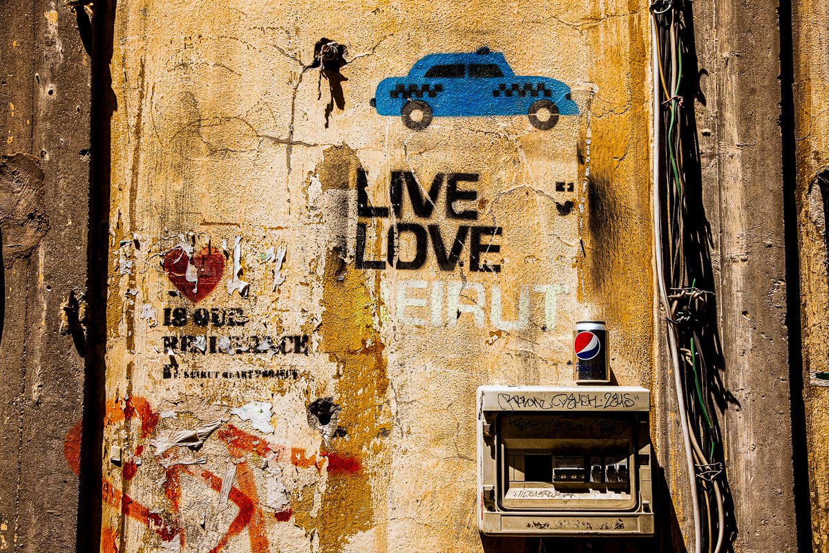 beirut graffiti pepsi 007