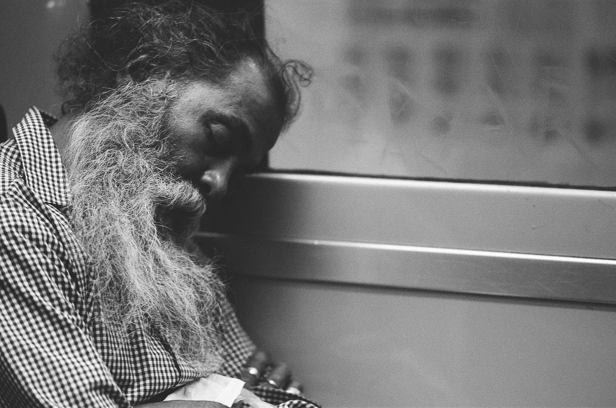 metro paris epuise 027