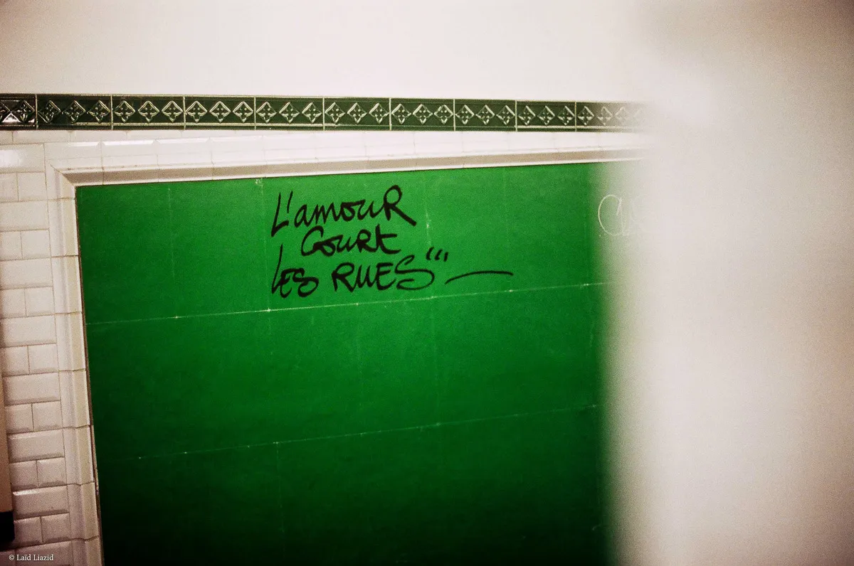 metro paris message 013