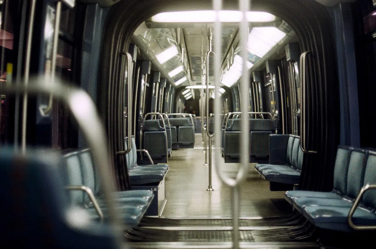 metro paris vide 011