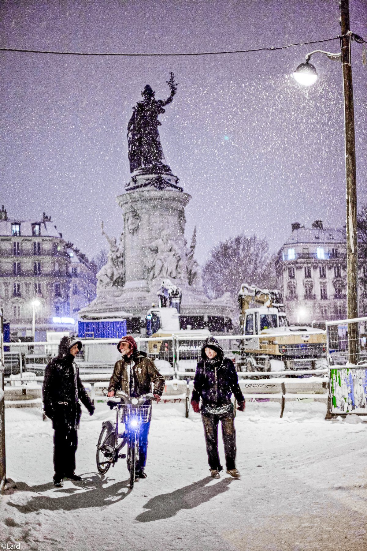 neige place republique