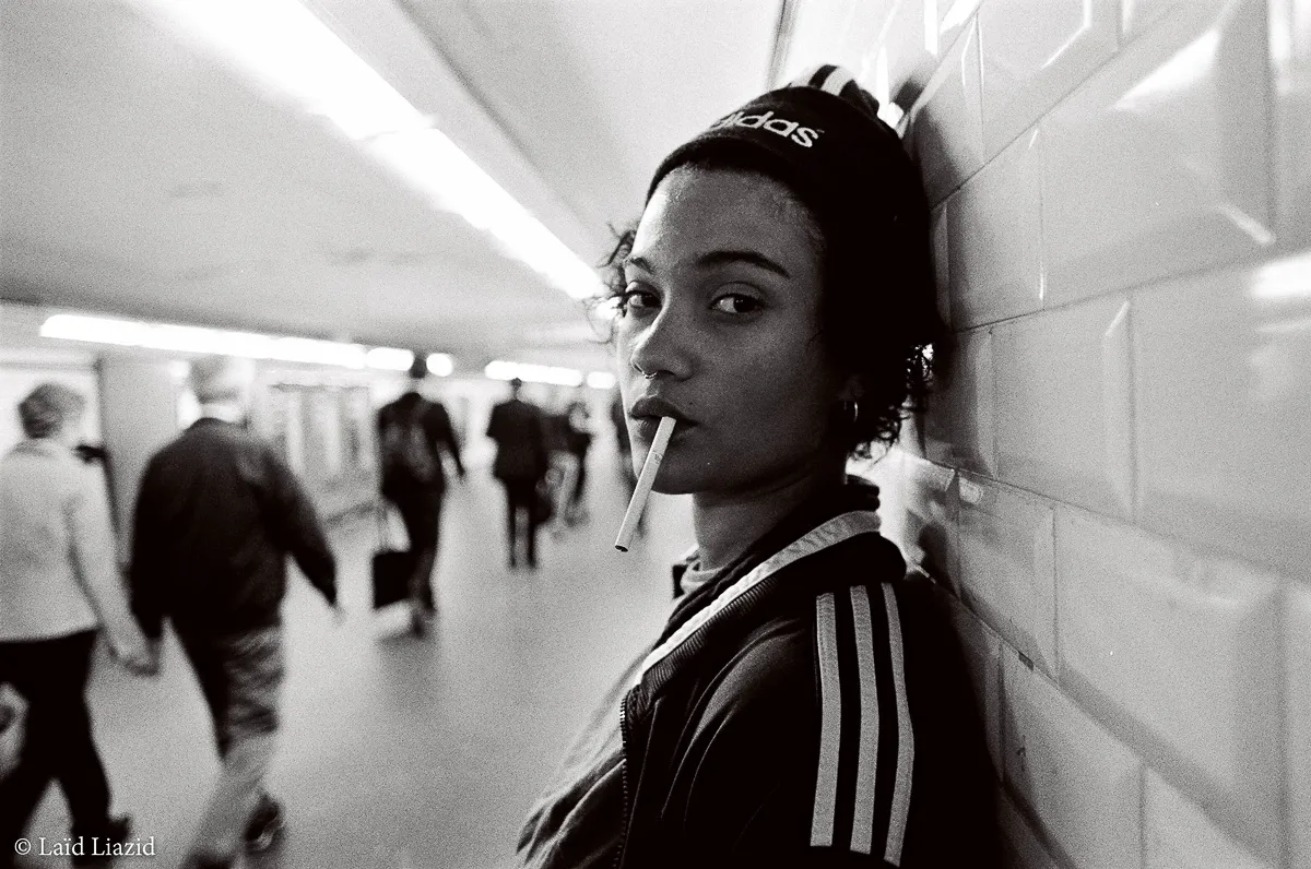 portrait brenda bakouma metro saint lazare